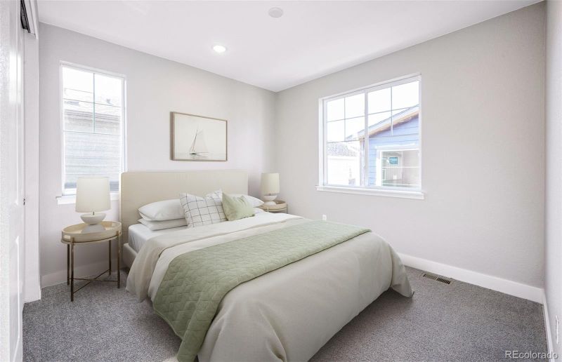23651 E 40th Ave, Aurora, CO 80019