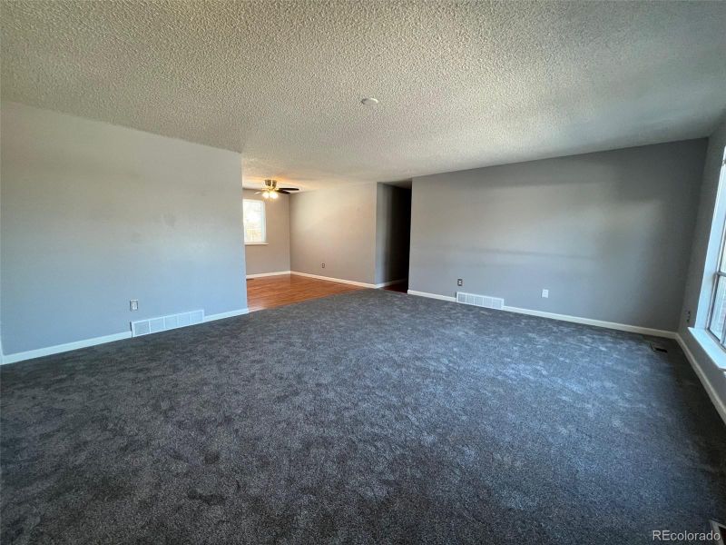 3375 S Kittredge St, Aurora, CO 80013