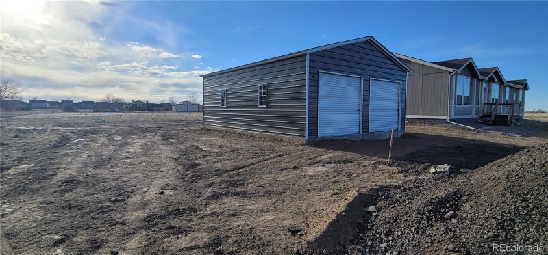 1991 Comanche Cir, Strasburg, CO 80136