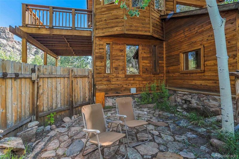 550 Stream Dr, Guffey, CO 80820