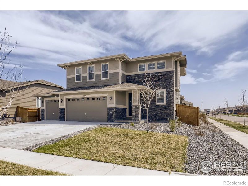25512 E Bayaud Pl, Aurora, CO 80018