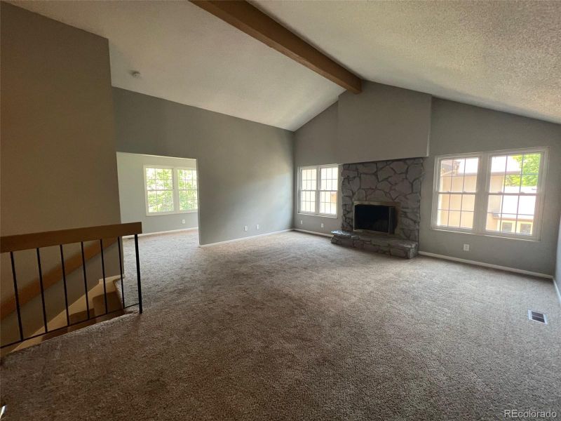 3806 S Helena Way, Aurora, CO 80013