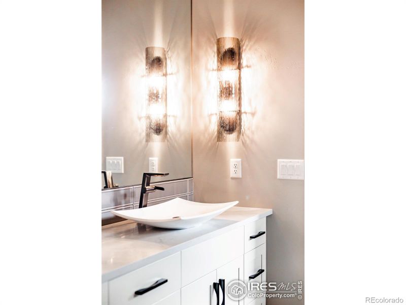 6348 Foundry Ct, Timnath, CO 80547
