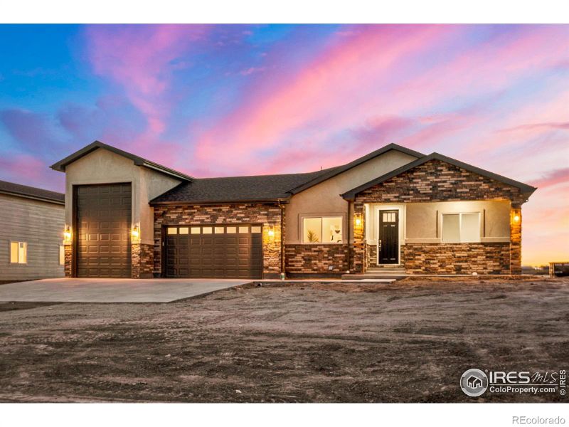 339 N Cedar St, Keenesburg, CO 80643