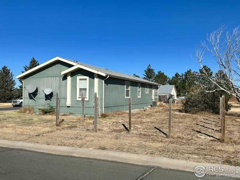 180 W 12th St S, Cheyenne Wells, CO 80810