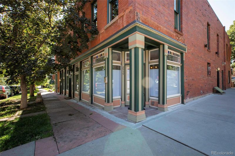 2957 Wyandot St, Denver, CO 80211