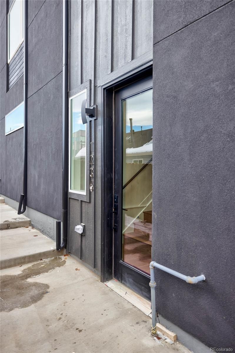 1236 Perry St, Denver, CO 80204