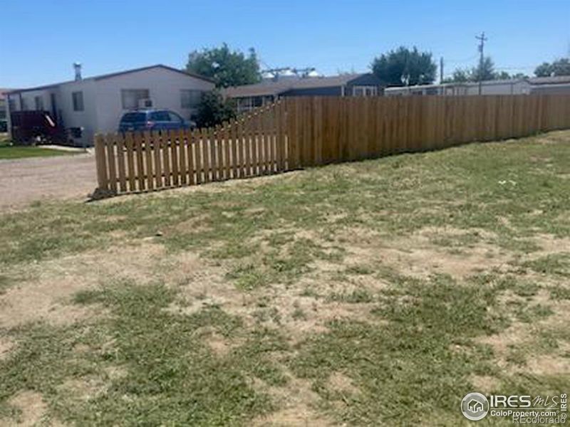170 Washington Ave, Bennett, CO 80102
