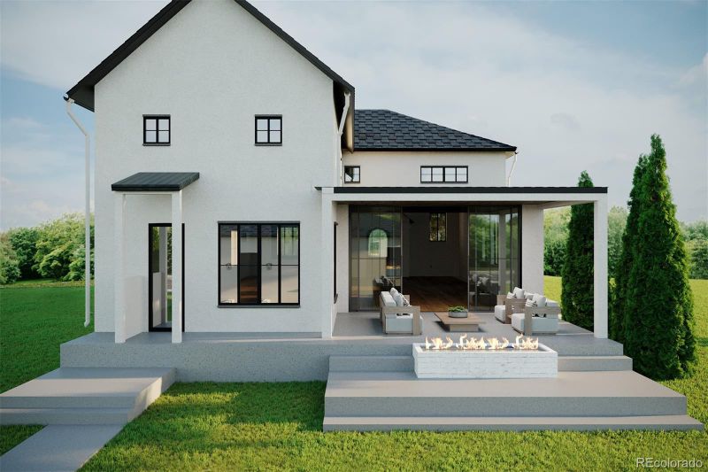 2695 S Clayton St, Denver, CO 80210