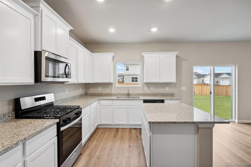 951 Cascade Falls St, Severance, CO 80550