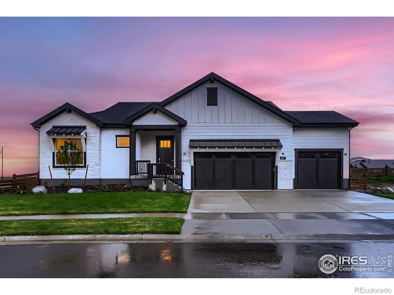 895 Quarry Cir, Erie, CO 80516