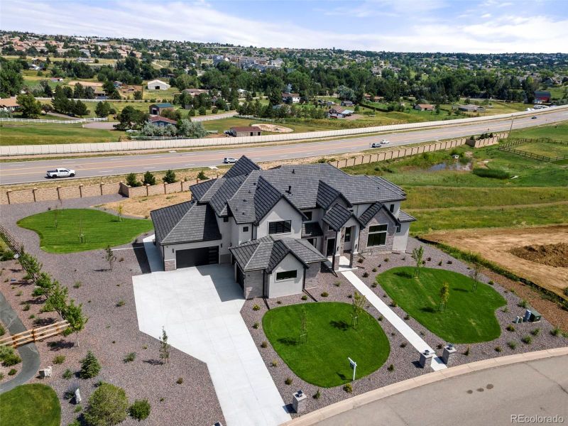 6770 S Espana Way, Centennial, CO 80016