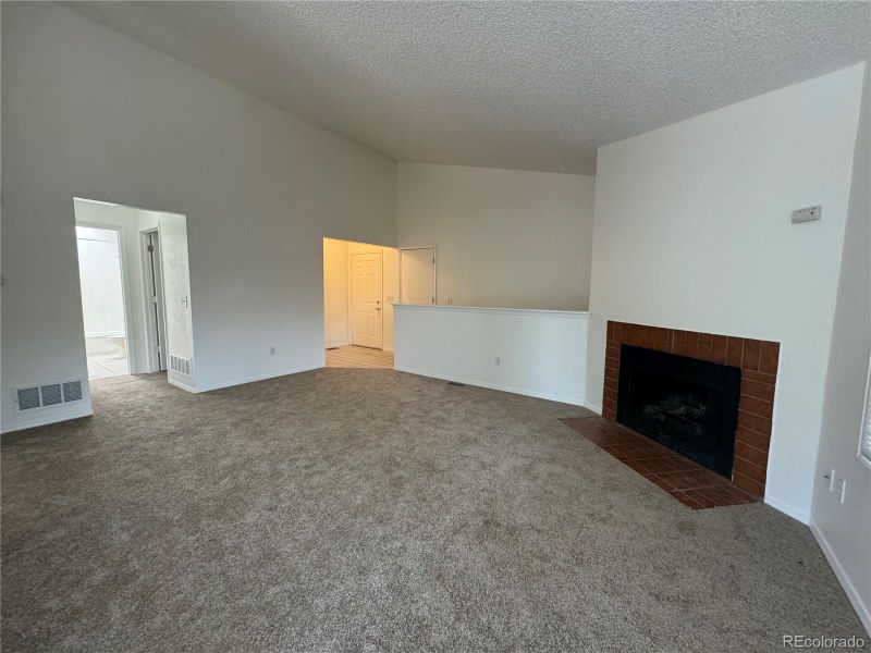11479 E 1st Ave, Aurora, CO 80010