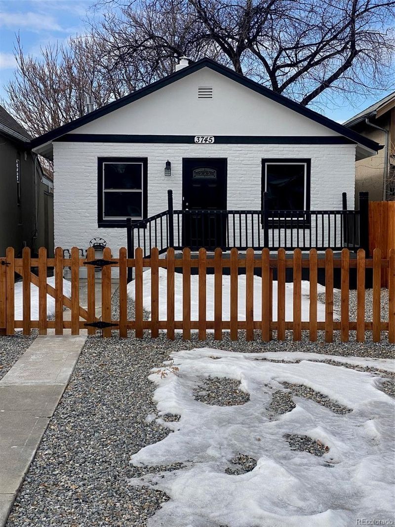 3745 N Fillmore St, Denver, CO 80205