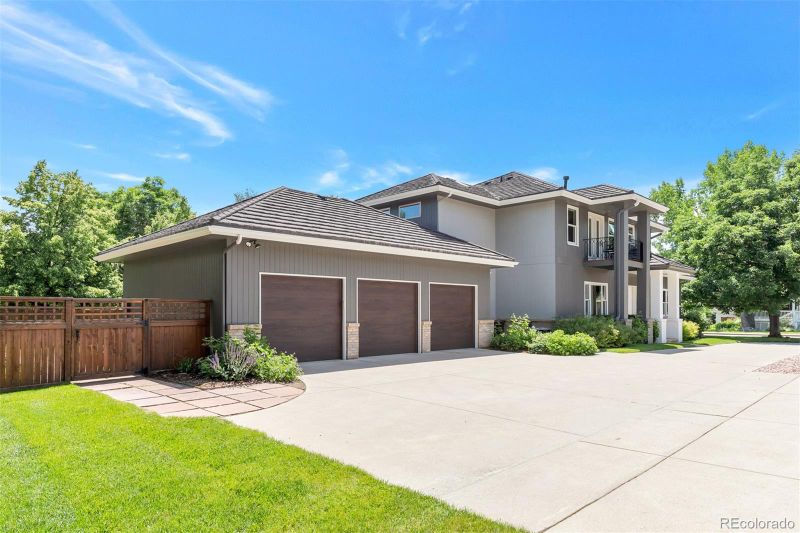 2585 Tamarack Dr, Boulder, CO 80304