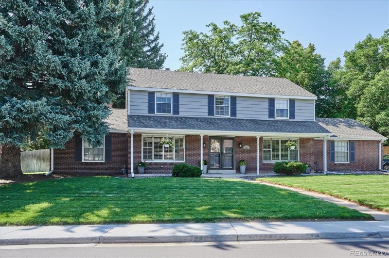 8372 E Easter Pl, Centennial, CO 80112