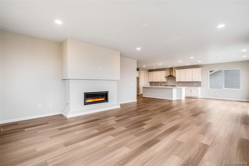 14358 Shasta Daisy Point, Parker, CO 80134