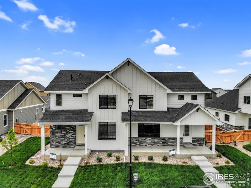 631 Hillspire Dr, Windsor, CO 80550