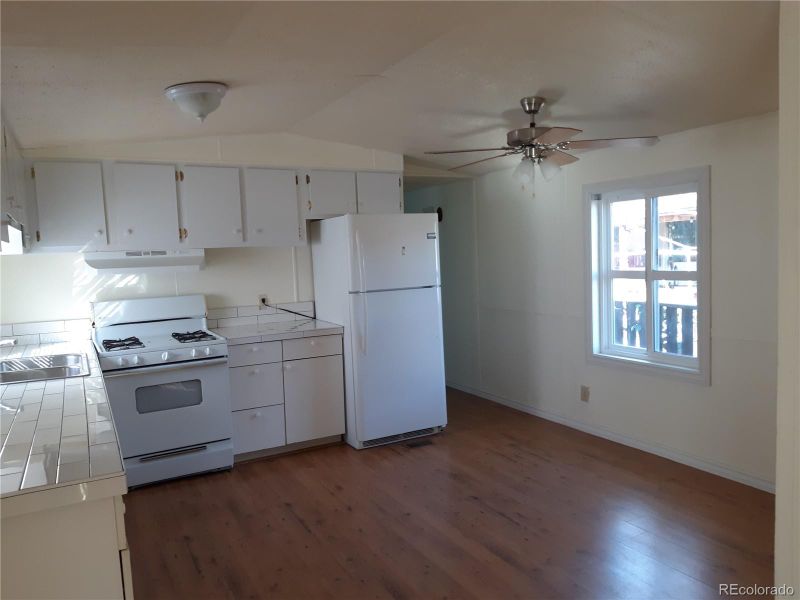 5376 Derby Dr, Colorado Springs, CO 80916