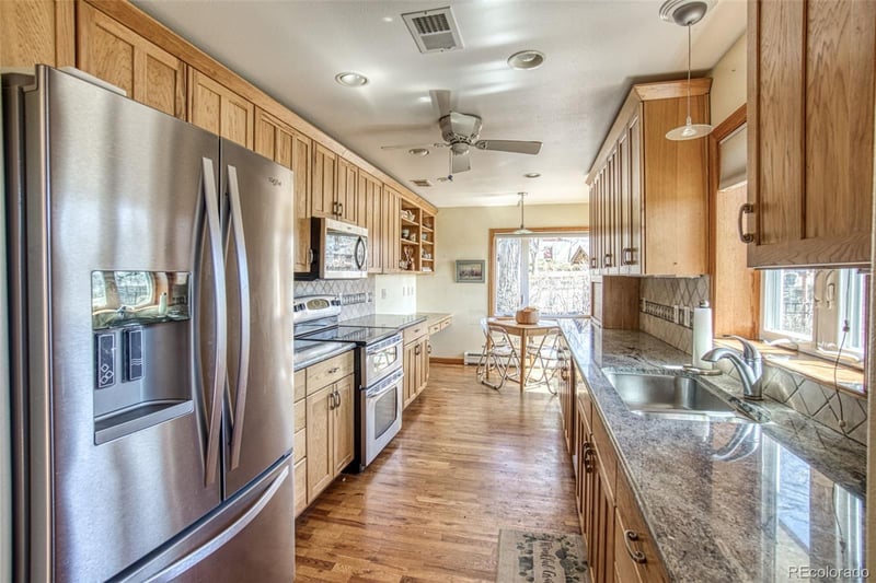 3975 S Fox St, Englewood, CO 80110