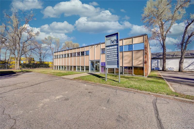 7675 W 14th Ave, Lakewood, CO 80214