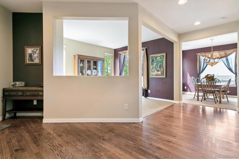 10879 Oakshire Ave, Highlands Ranch, CO 80126