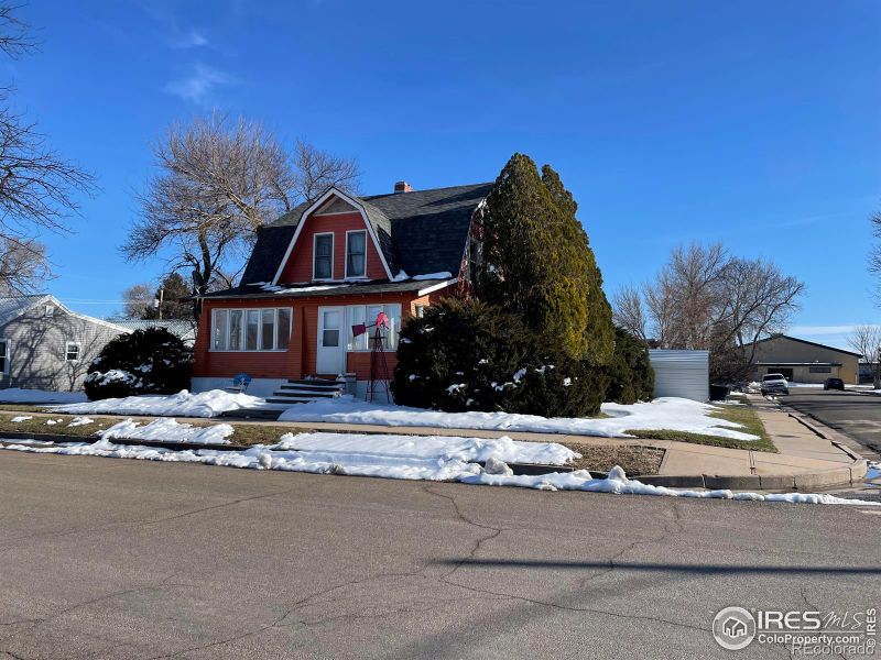 504 E Furry St, Holyoke, CO 80734