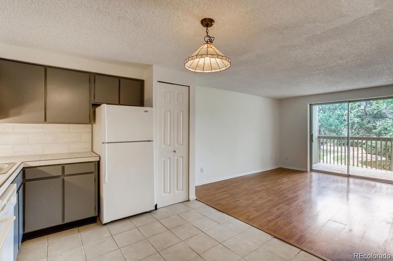 1300 S Parker Rd #202, Denver, CO 80231