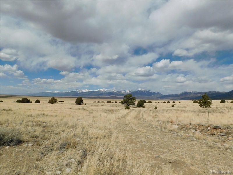 507 Mill Run Loop, Mosca, CO 81146