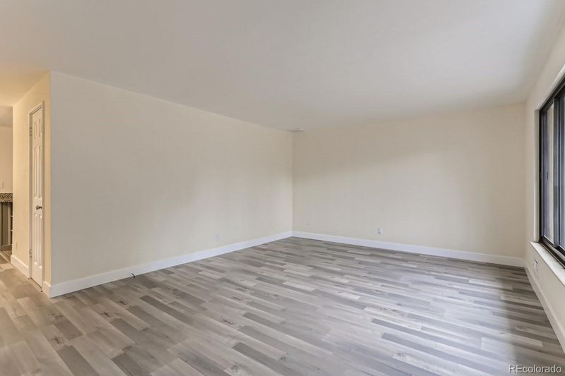 3133 Scranton St, Aurora, CO 80011