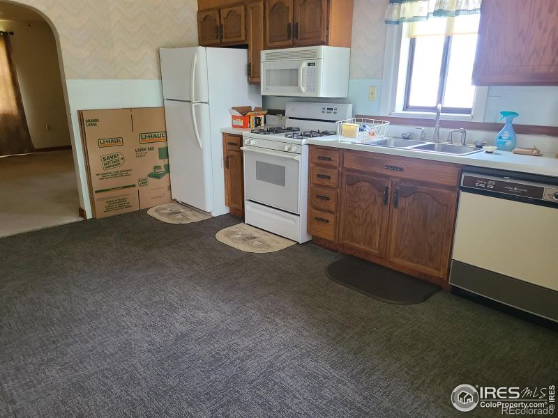 120 S Worley Ave, Holyoke, CO 80734