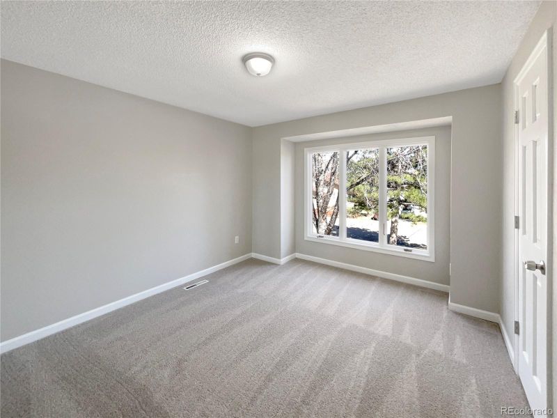 245 E Sutton Cir, Lafayette, CO 80026