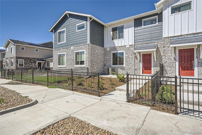 27703 E 1st Pl, Aurora, CO 80018