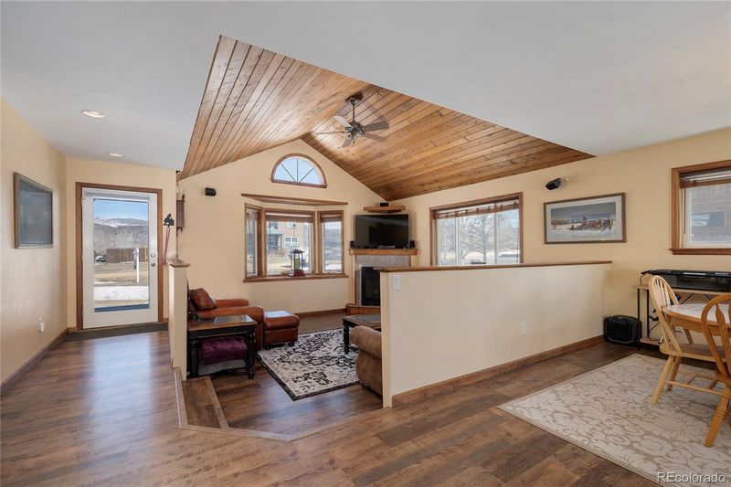 516 E Moffat Ave, Hot Sulphur Springs, CO 80451