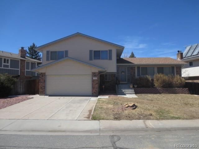 17589 E Eastman Dr, Aurora, CO 80013