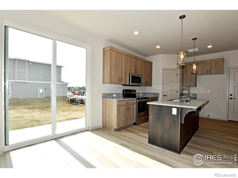 1063 Spartan Ave, Berthoud, CO 80513