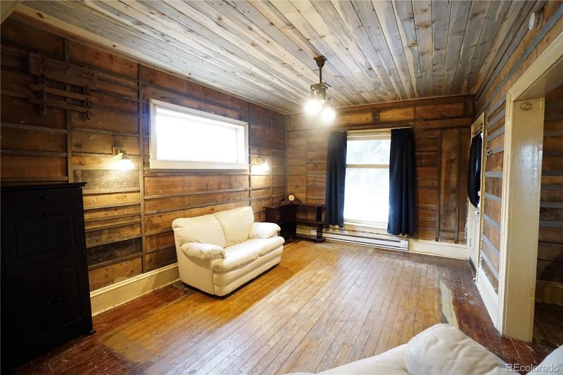 333 E Eaton Ave, Cripple Creek, CO 80813