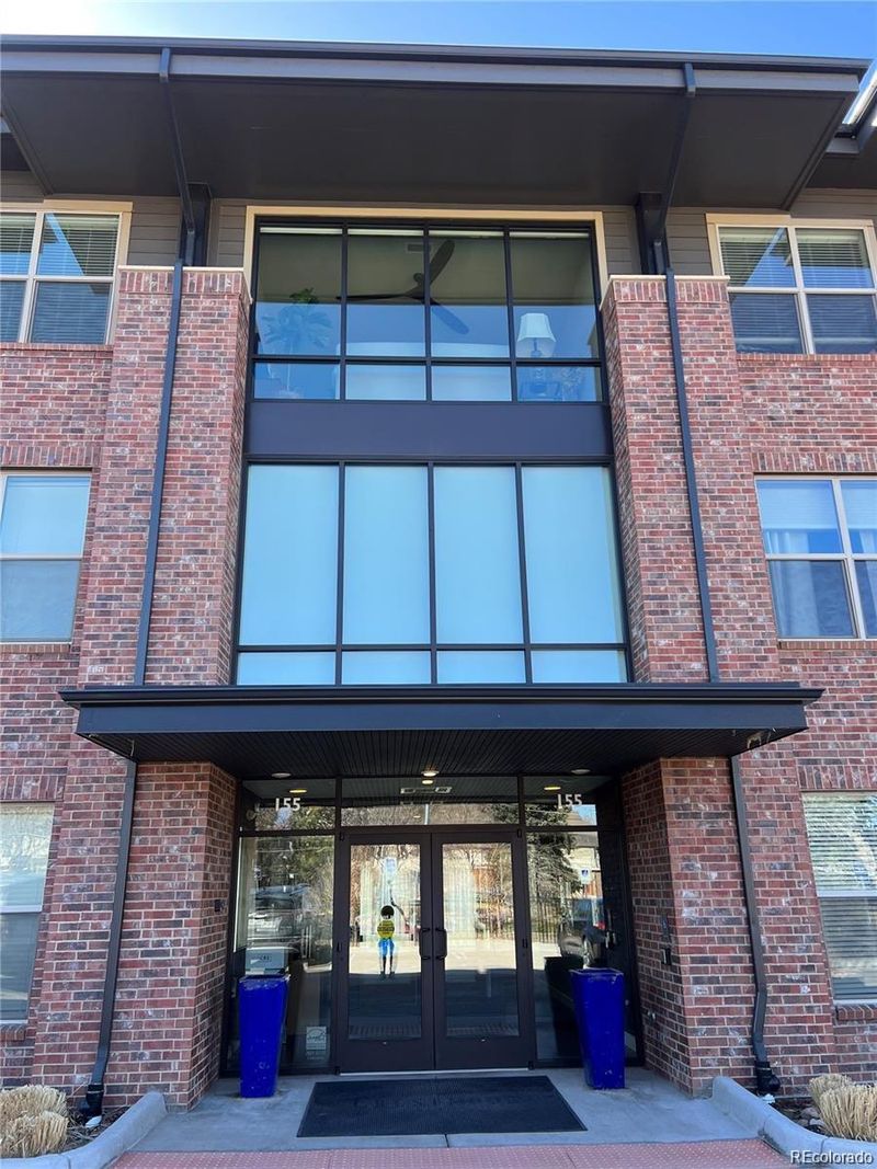 155 S Monaco Pw #307, Denver, CO 80224
