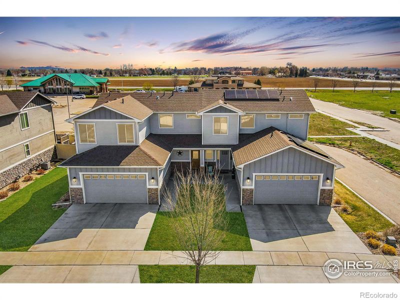 712 13th St, Berthoud, CO 80513