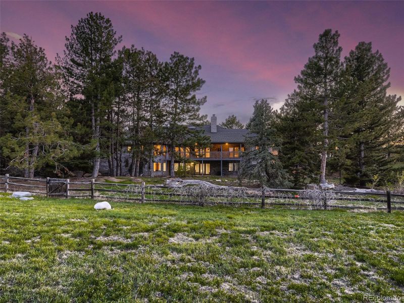 7028 S Chapparal Cir W, Centennial, CO 80016
