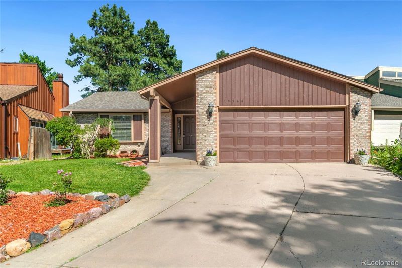 13966 E Radcliff Dr, Aurora, CO 80015