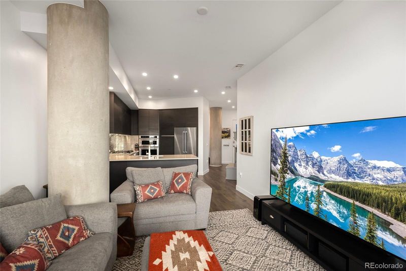 4200 W 17th Ave #815, Denver, CO 80204