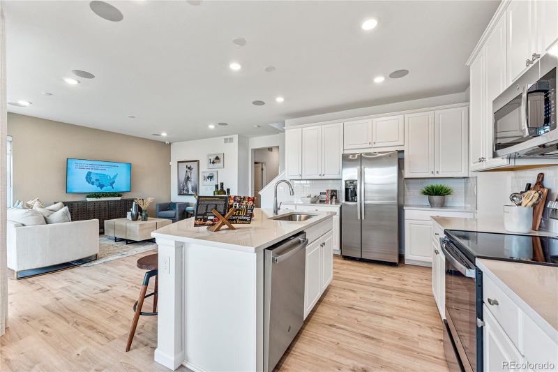 3554 N Coolidge Ct, Aurora, CO 80019