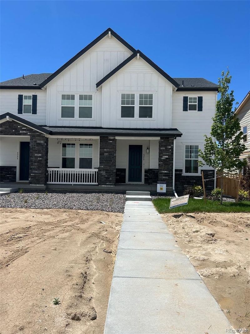 6250 N Nepal Ct, Aurora, CO 80019