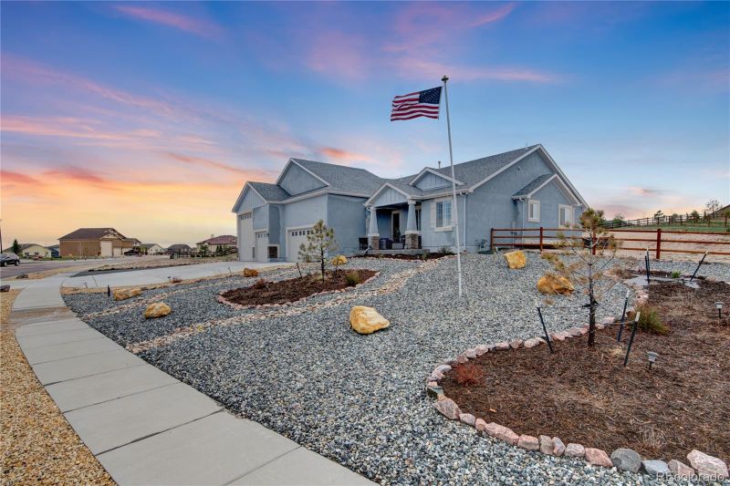 12634 Black Hills Dr, Peyton, CO 80831