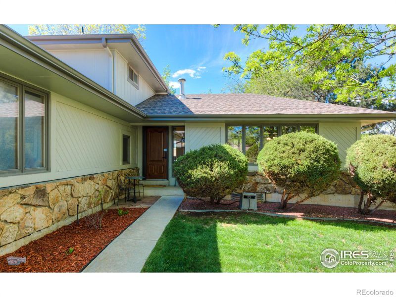 4868 W 103rd Cir, Westminster, CO 80031