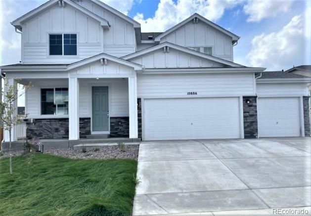 10886 Rolling Peaks Dr, Peyton, CO 80831