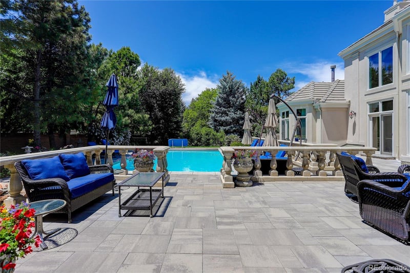 45 Cherry Hills Farm Dr, Englewood, CO 80113