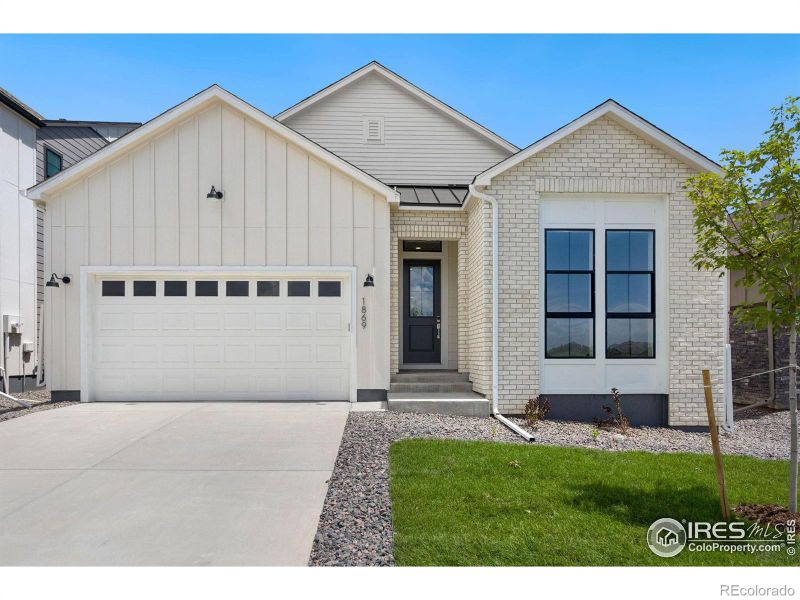 1869 Frost Dr, Windsor, CO 80550