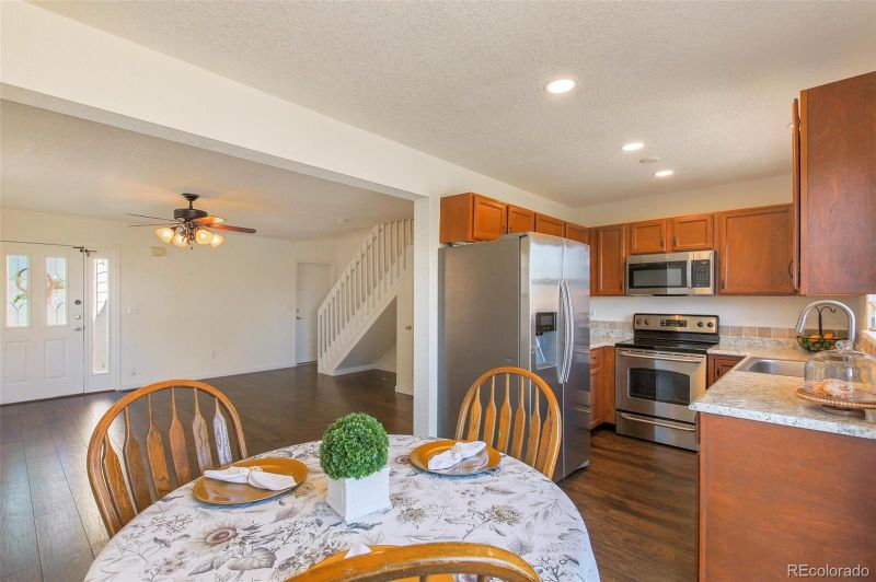 402 Sterling Ln, Dacono, CO 80514